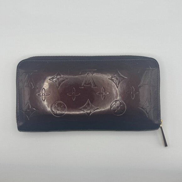 Louis Vuitton Vernis Maroon Patent Leather Zippy Wallet - Picture 1 of 16